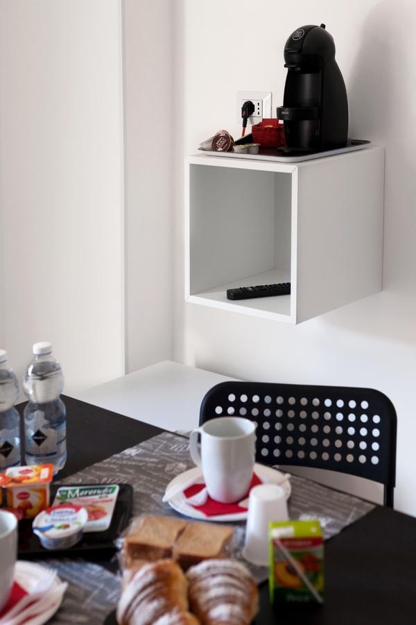 Pianeta Roma 62 Hotel Bagian luar foto